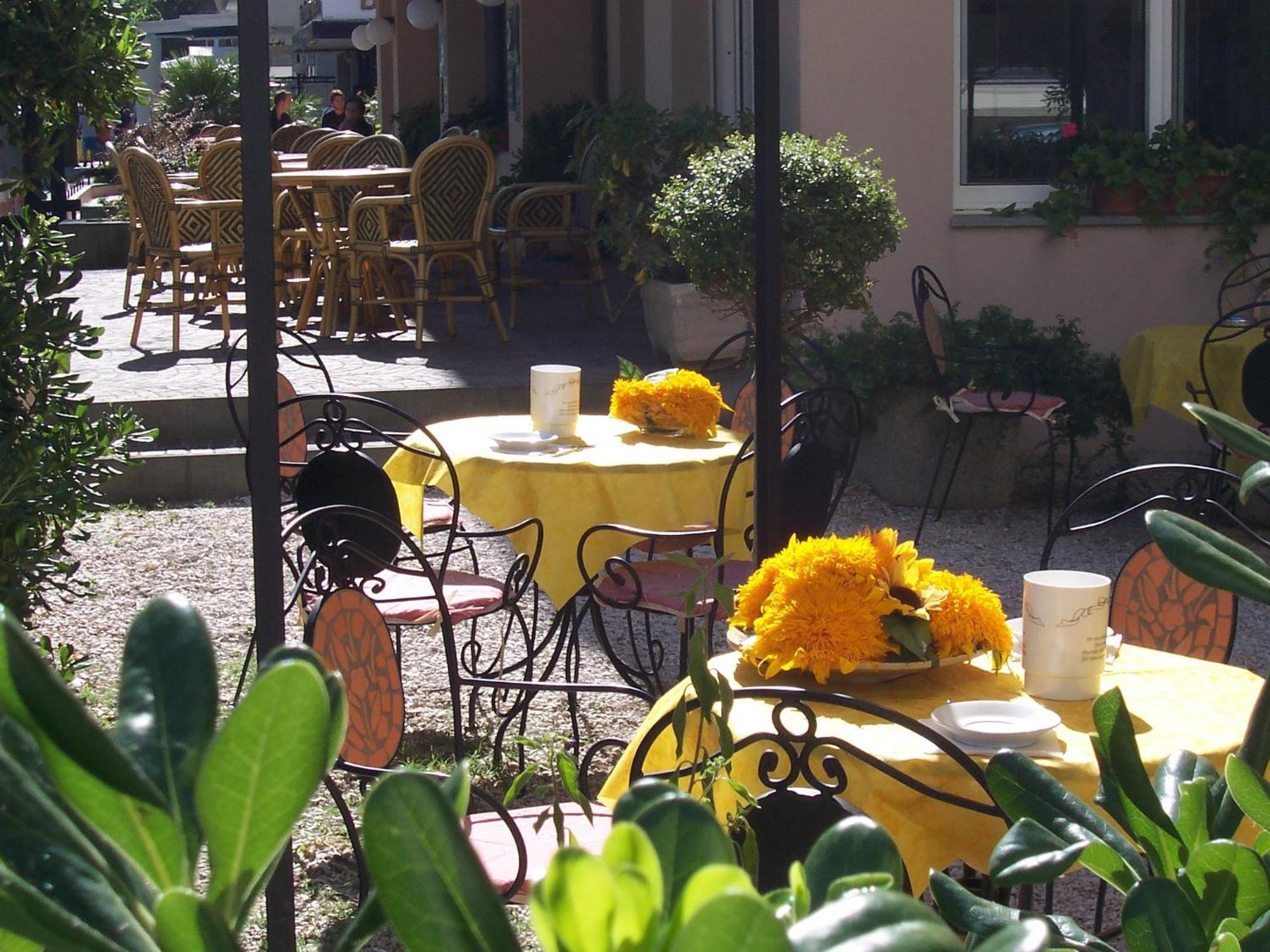 Hotel Des Bains Cattolica Eksteriør bilde