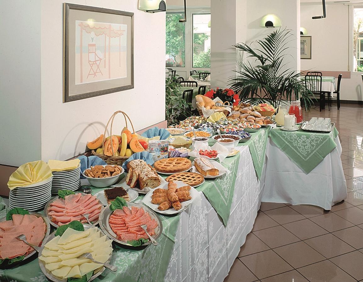 Hotel Des Bains Cattolica Eksteriør bilde